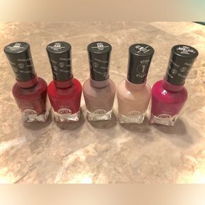 Sally Hansen Miracle Gel 💅🏾5 Colors & Top Coat